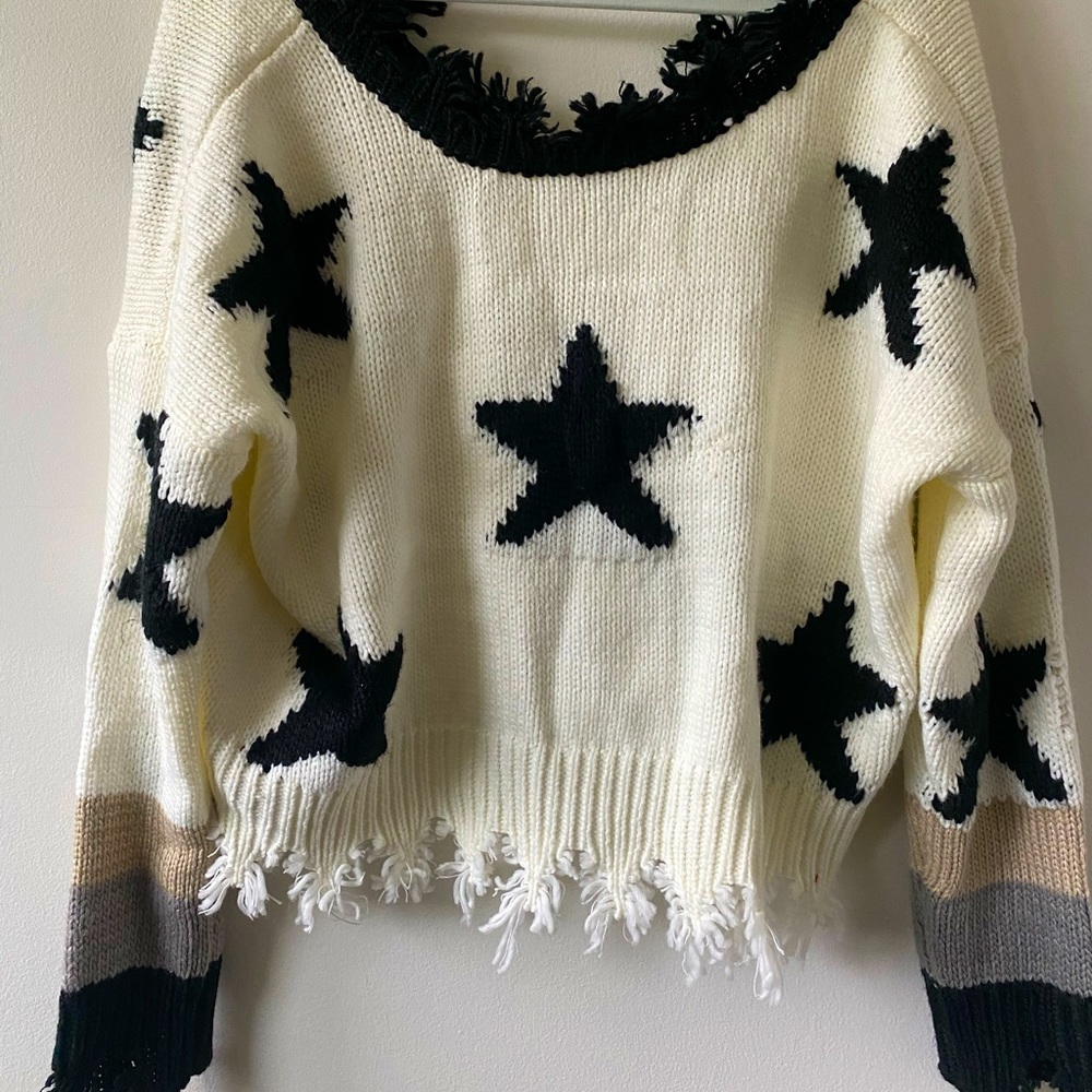 Oversized Star Sweater, size small